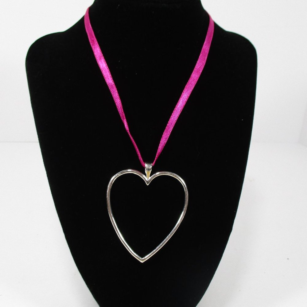 💕3 For 15💕 Ribbon Necklace With Heart Pendant